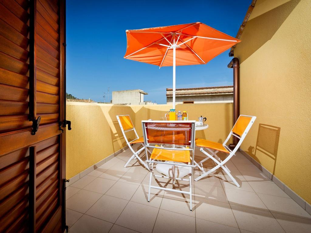 קאסטלמארה דל גולפו Residence Mareluna חדר תמונה
