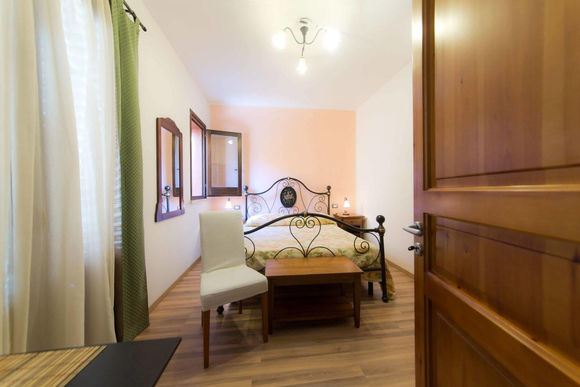קאסטלמארה דל גולפו Residence Mareluna מראה חיצוני תמונה